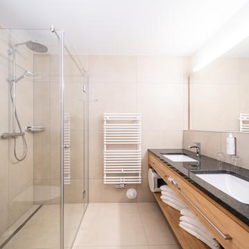 16-1100-web_Brennseehof_12-2025_by_Gert_Perauer