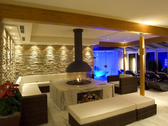 Brennseehof – Resort | Familie & Sport kaminecke3 - Kopie