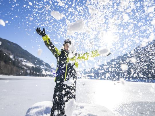 121-8594-HR_brennseehof_winter_by_gert_perauer 121-8594-HR_brennseehof_winter_by_gert_perauer
