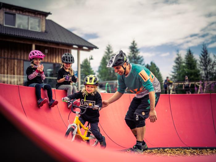 Radfahren_NOCKBIKE_Trail Area_Turracher Höhe_Familie_Pumptrack Kids_Nockberge_Sommer © Lex Karelly_Turracher Höhe Radfahren_NOCKBIKE_Trail Area_Turracher Höhe_Familie_Pumptrack Kids_Nockberge_Sommer © Lex Karelly_Turracher Höhe